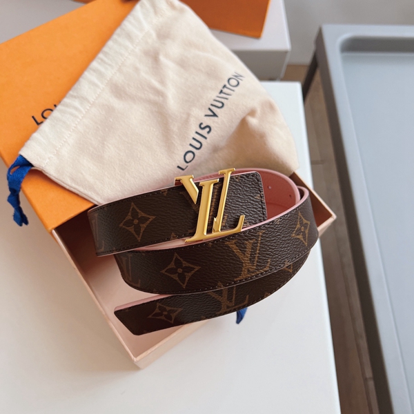 ルイヴィトンベルト着用イメージ